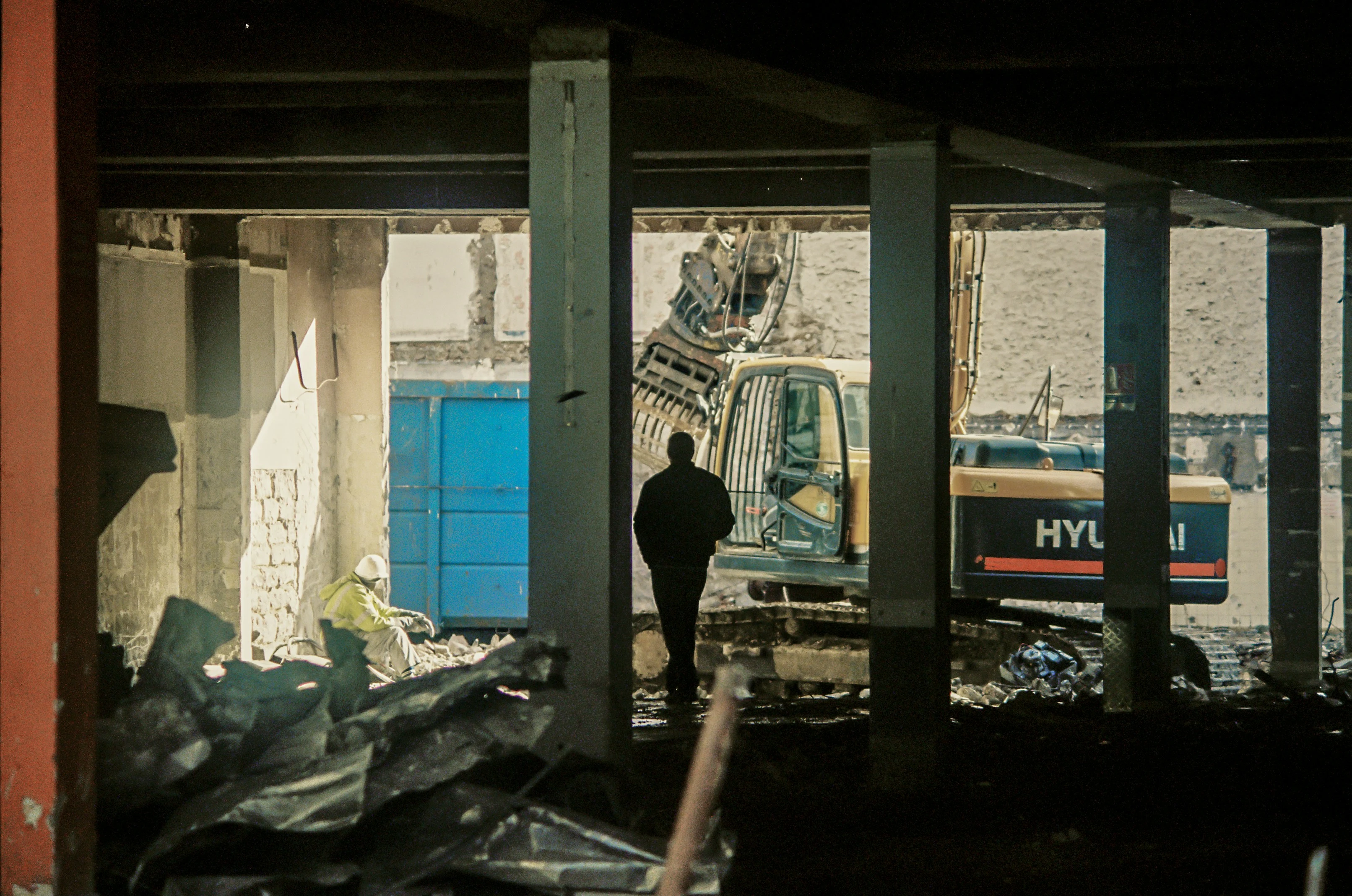 UK construction site night work